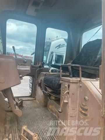 CAT D6D Dozers - Tratores rastos