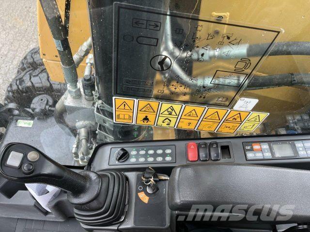 CAT M320F Construção - Outros
