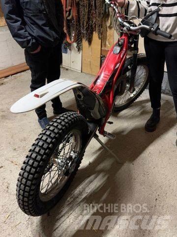  Gasgas 125 ccm Outros Camiões