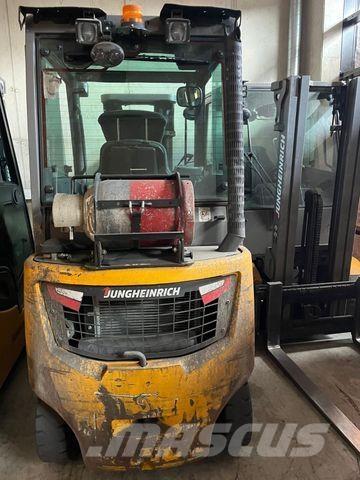Jungheinrich 45 GAS Empilhadores a gás