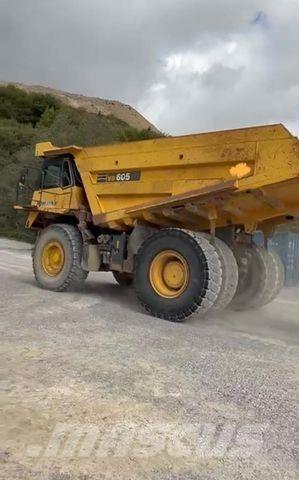Komatsu HD 605-7 Construção - Outros
