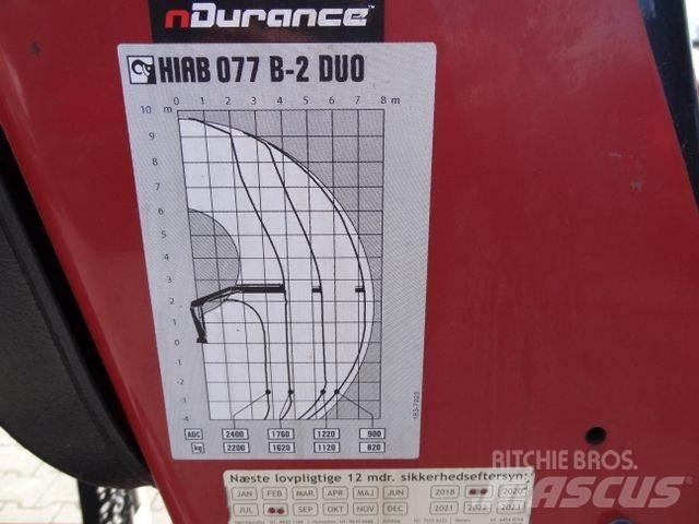  Kran Hiab 077-2 Camiões grua