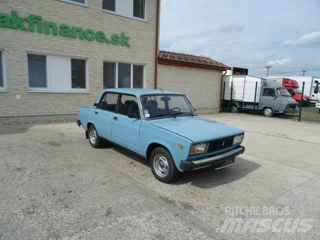 Lada 2105 vin 656 Carros Ligeiros