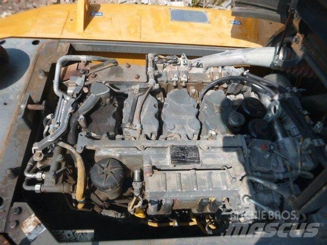 Liebherr R924 LC Escavadoras de rastos