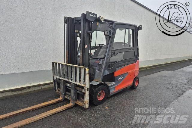 Linde E25/600 HL Empilhadores eléctricos