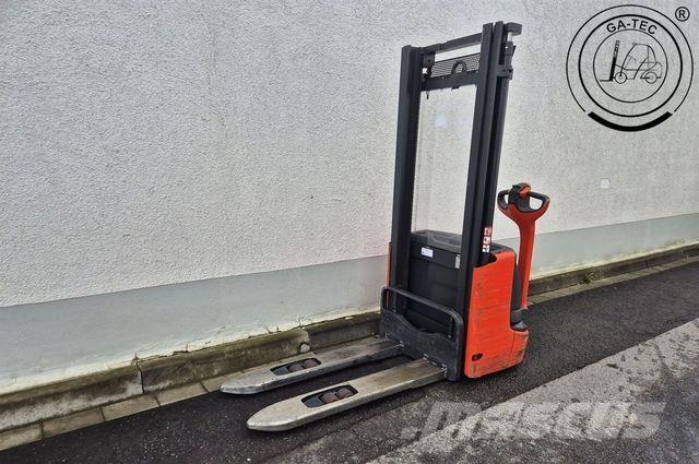 Linde L12 Preparadoras de encomendas de alta elevação