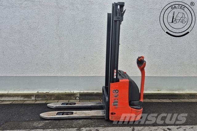 Linde L12 Preparadoras de encomendas de alta elevação