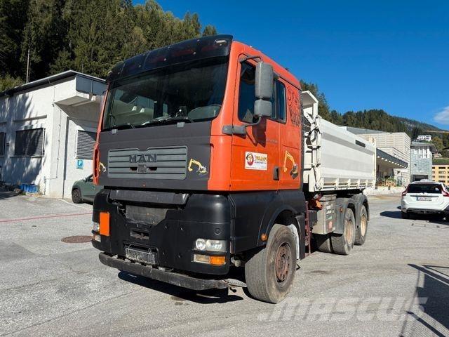 MAN TGA 33.530 Camiões basculantes
