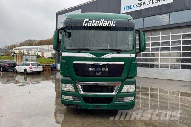 MAN TGX 26.480 6x2 Camiões caixa cortinas laterais