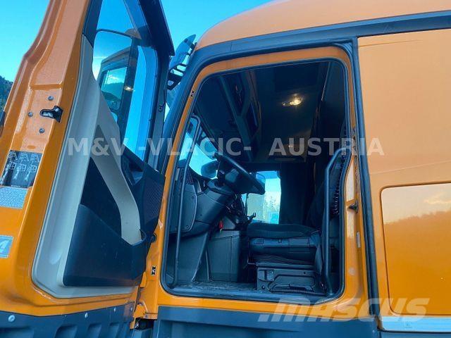 Mercedes-Benz 2542 Camiões de chassis e cabine