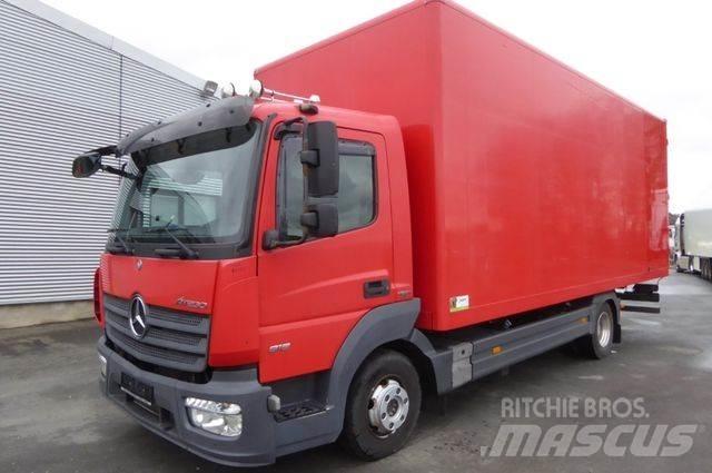 Mercedes-Benz 818 L Caixa fechada