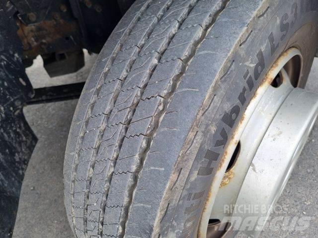 Mitsubishi Canter Caixa fechada