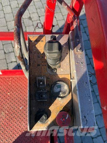 SkyJack SJ4626 Elevadores braços articulados