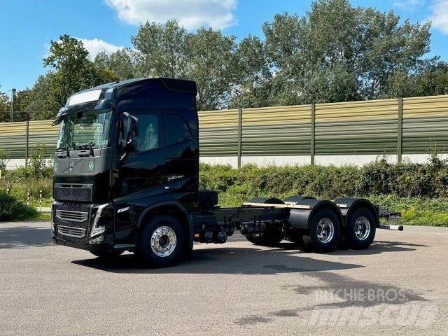 Volvo FH 540 6x4 Camiões de chassis e cabine