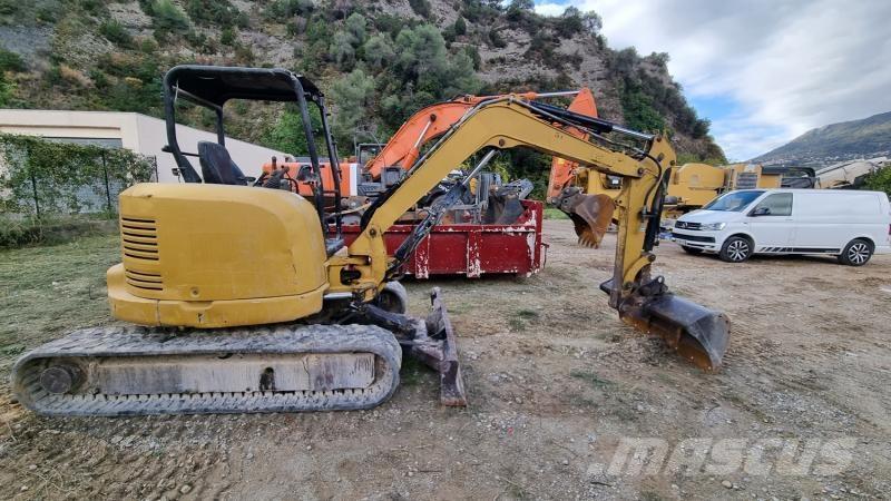 CAT 305ECR Mini Escavadoras <7t