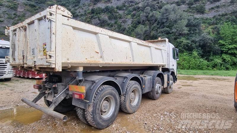 Volvo tri benne Camiões basculantes