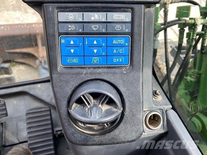 Komatsu PC138-8 Escavadoras de rastos