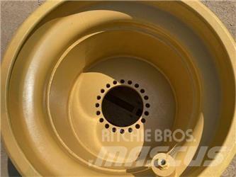 CAT 535C Pneus, Rodas e Jantes