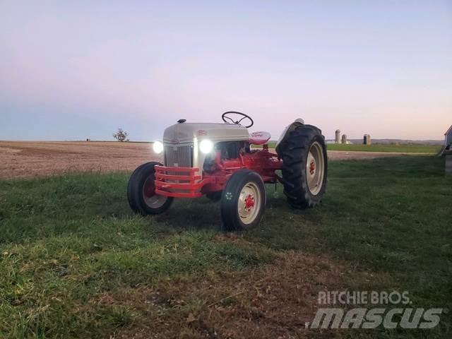 Ford 8 N Tractor Construção - Outros
