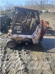 Bobcat 463 Carregadoras de direcção deslizante