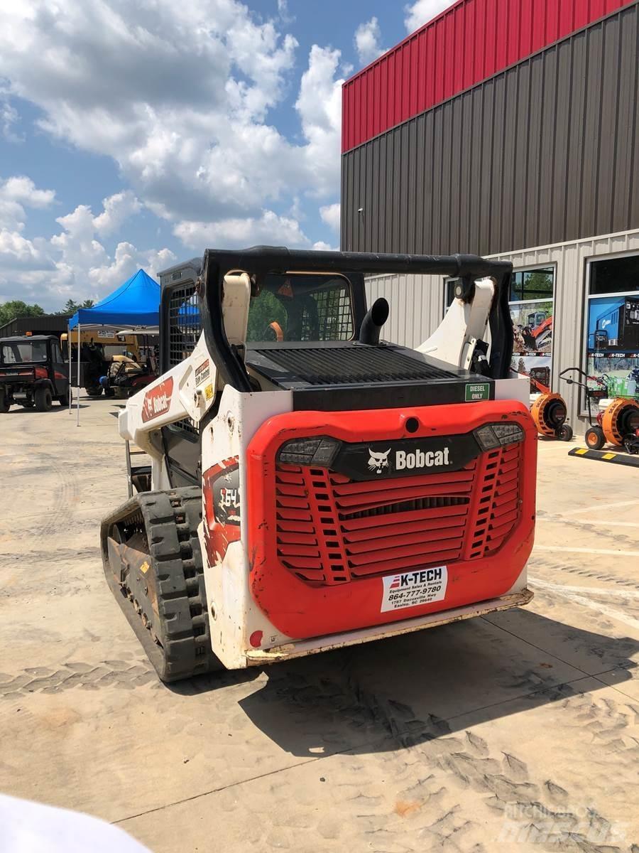 Bobcat T64 Carregadoras de direcção deslizante