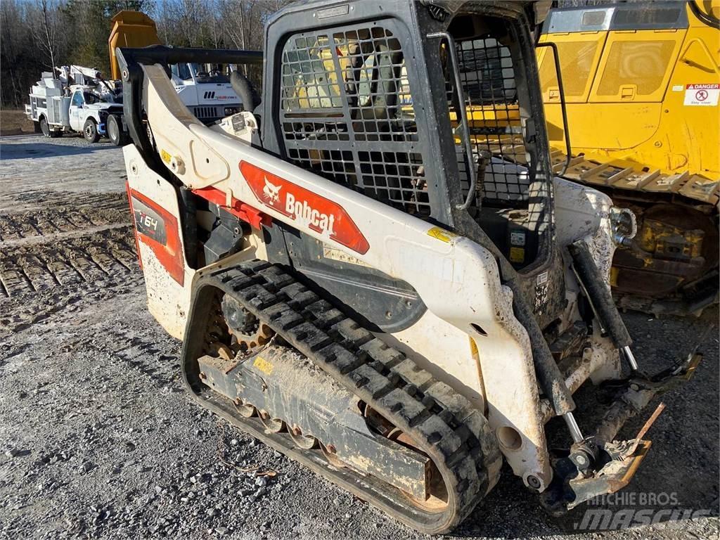 Bobcat T64 Carregadoras de direcção deslizante