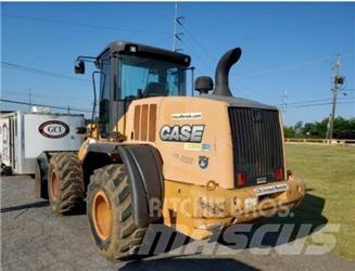 CASE 621F Pás carregadoras de rodas