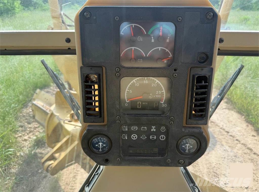 CAT 140H Motoniveladoras