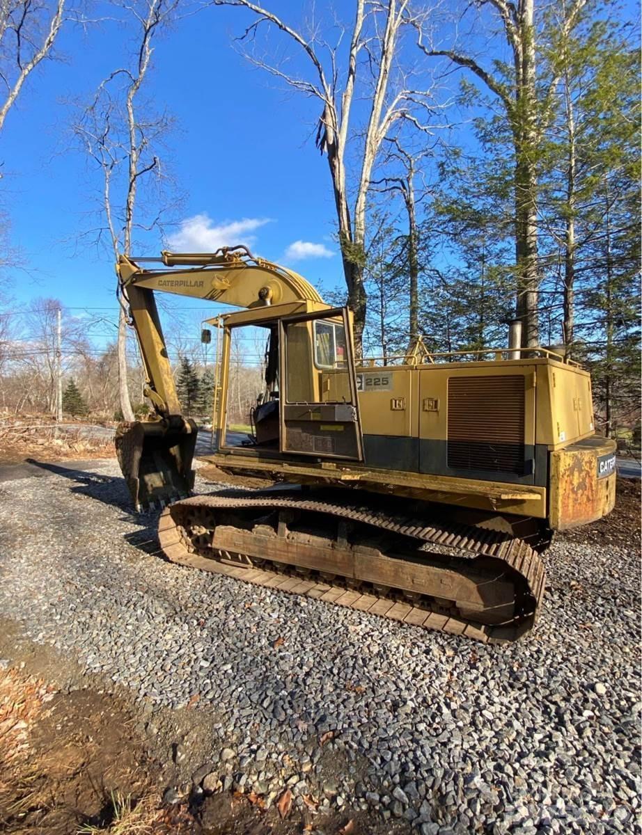 CAT 225 Escavadoras de rastos