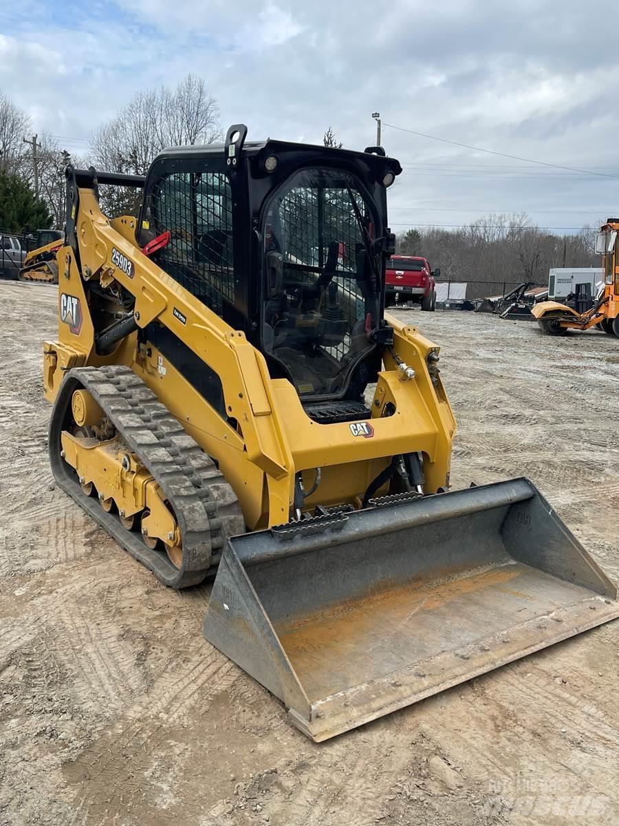 CAT 259D3 Carregadoras de direcção deslizante