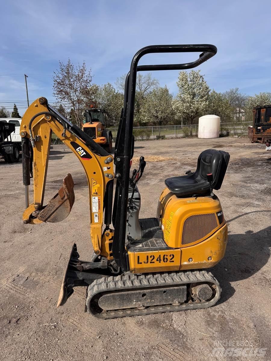 CAT 300.9D Mini Escavadoras <7t