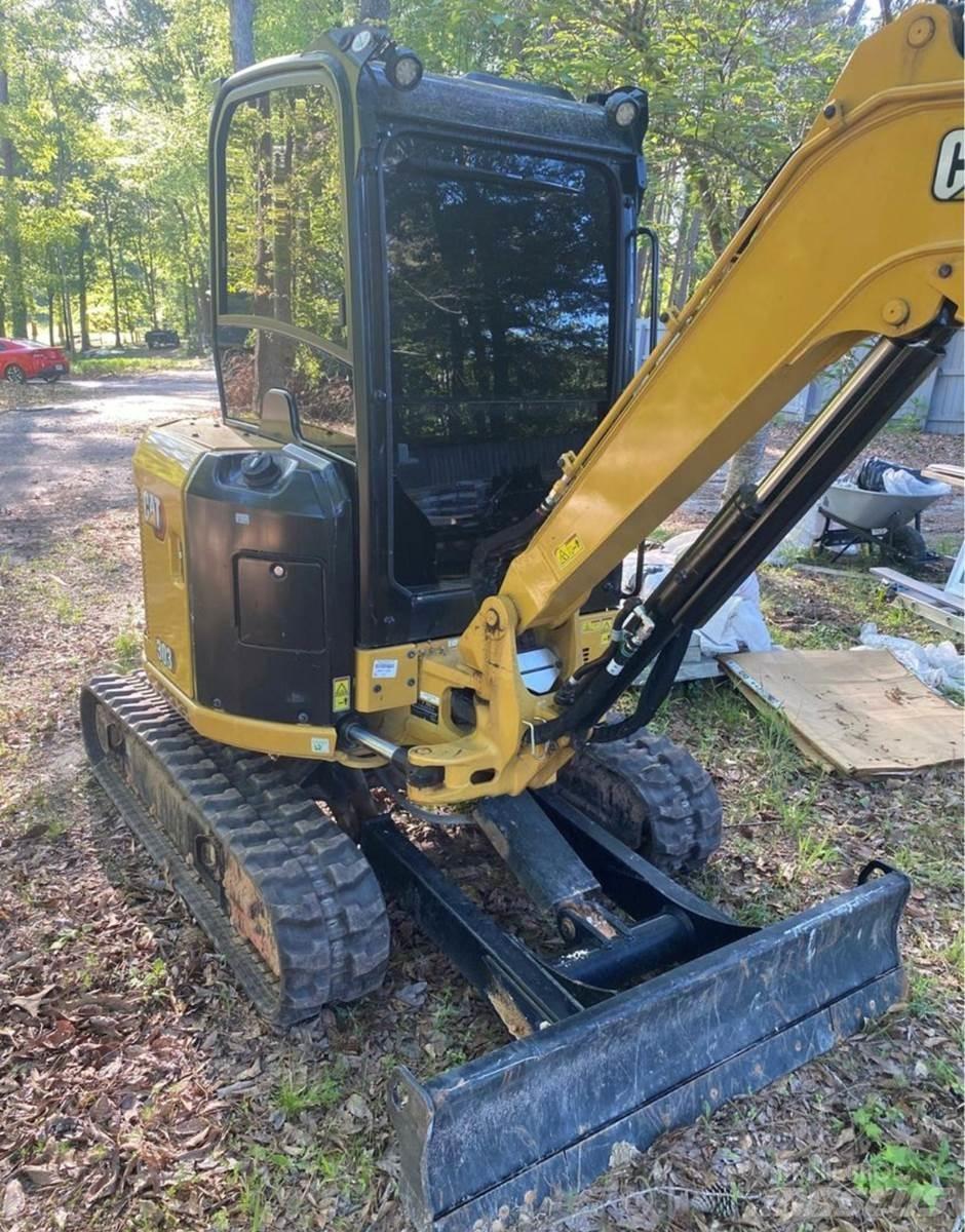 CAT 303CR Mini Escavadoras <7t