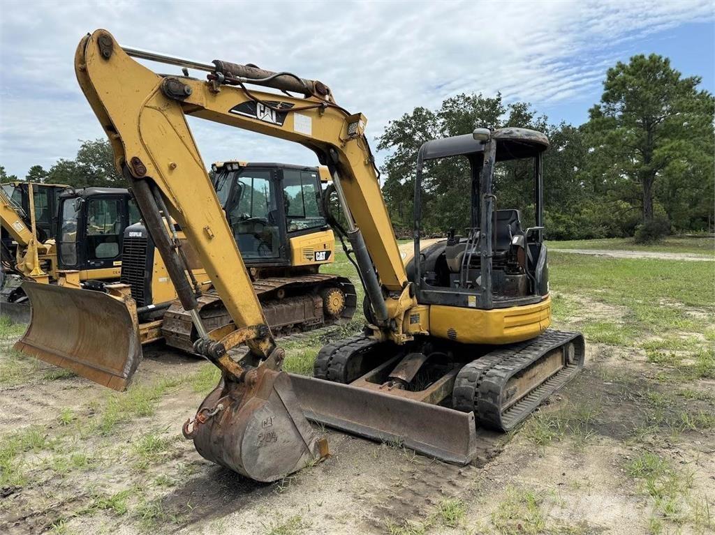 CAT 304 CR Mini Escavadoras <7t