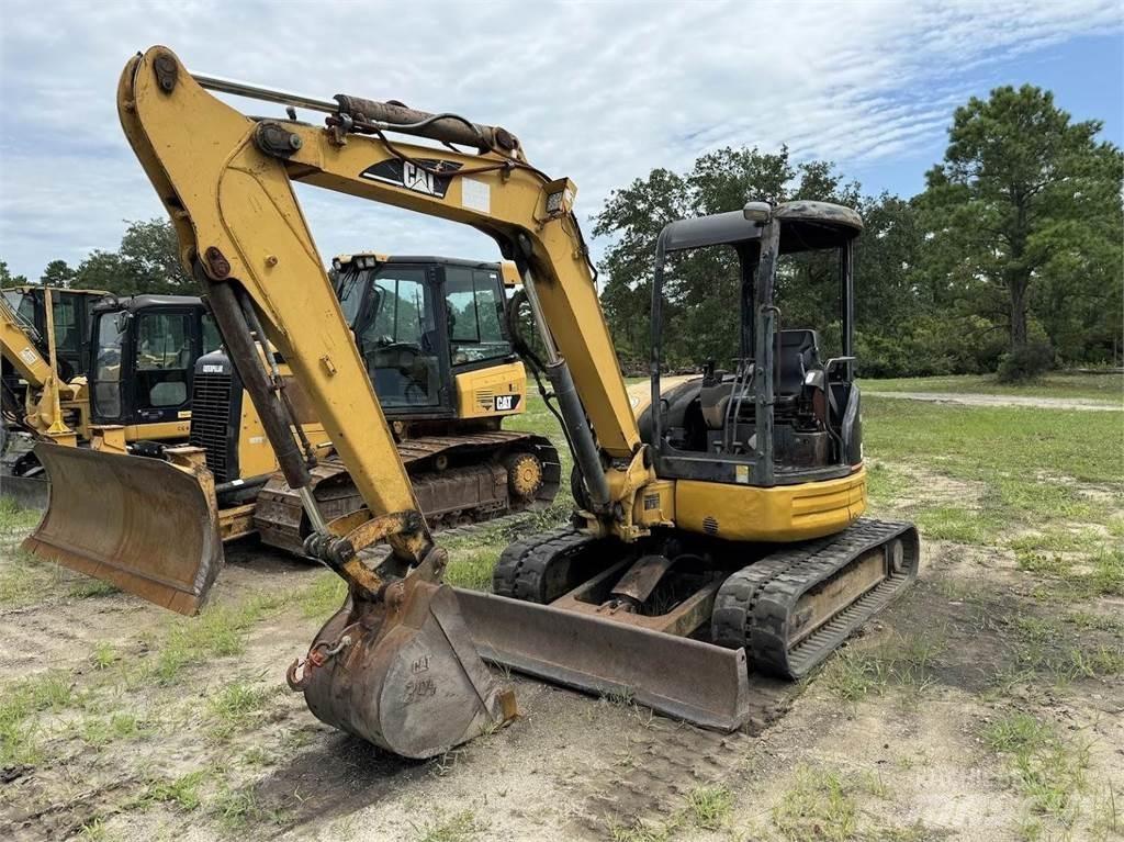 CAT 304CR Mini Escavadoras <7t