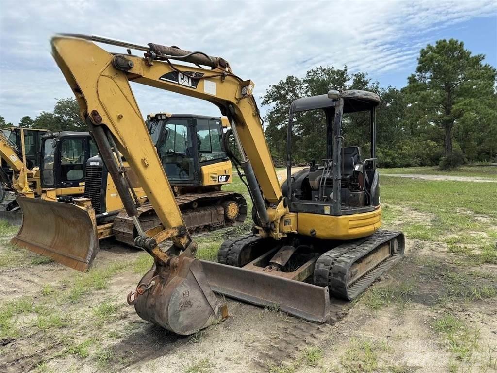 CAT 304CR Mini Escavadoras <7t