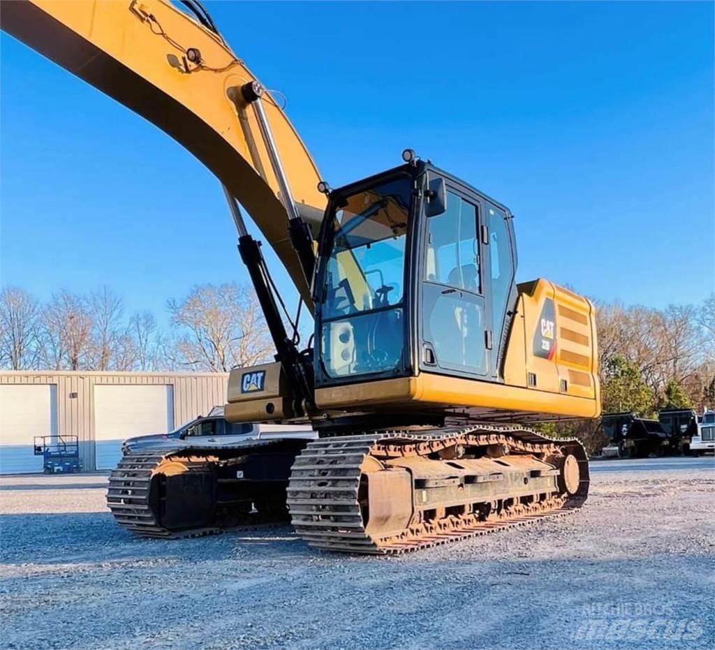 CAT 320 Escavadoras de rastos
