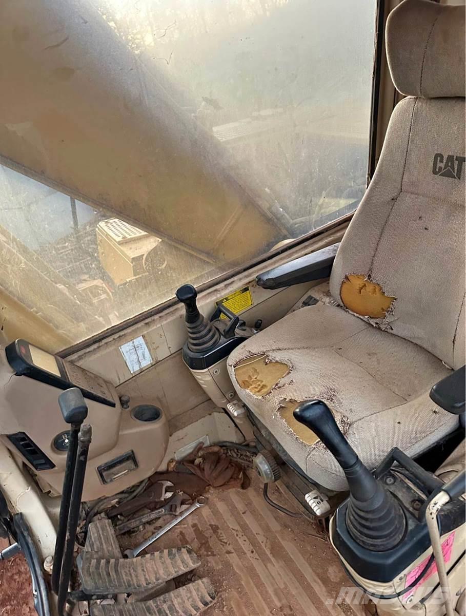 CAT 320BL Escavadoras de rastos