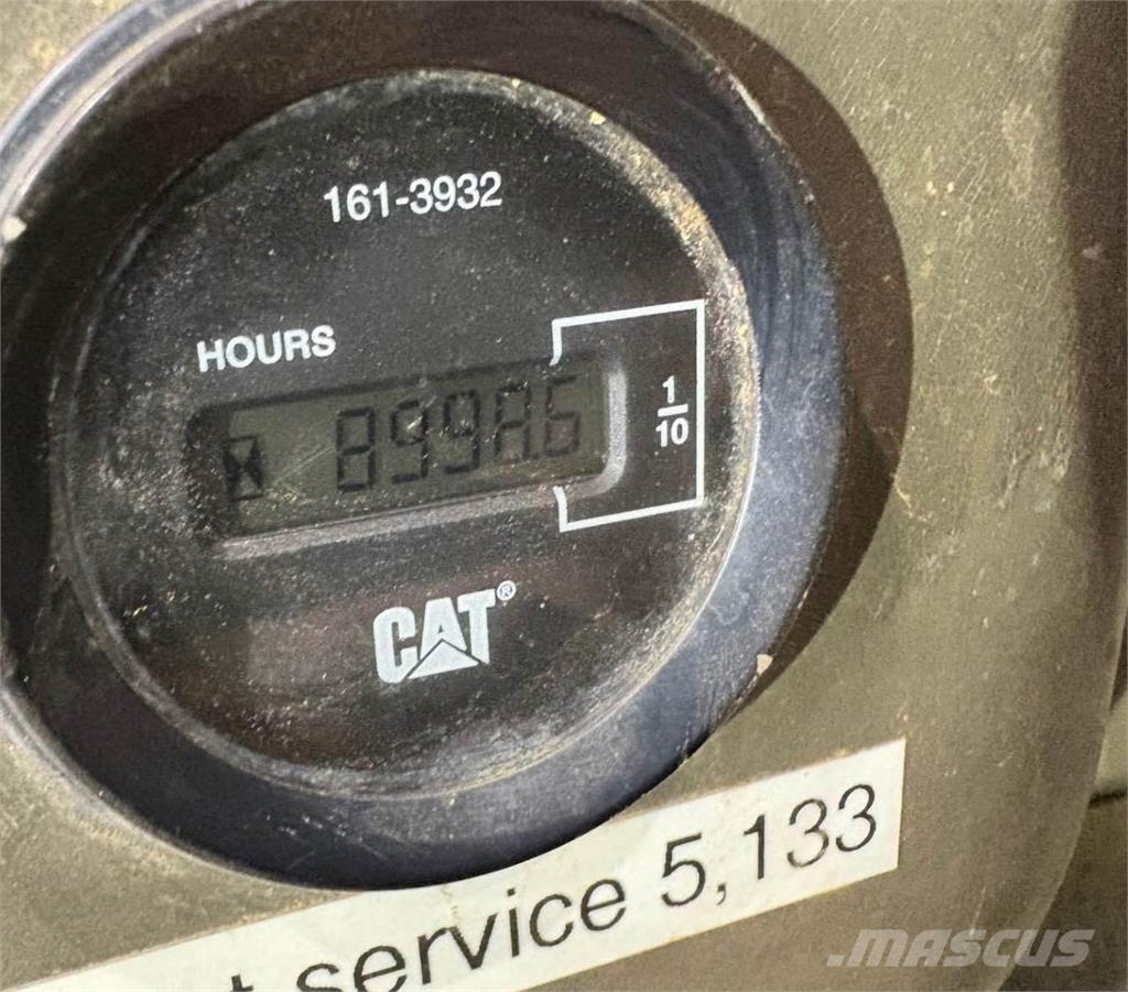 CAT 320DL Escavadoras de rastos