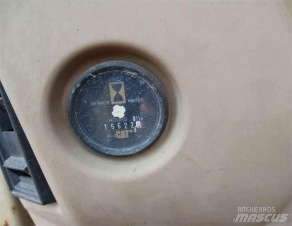 CAT 320L Escavadoras de rastos