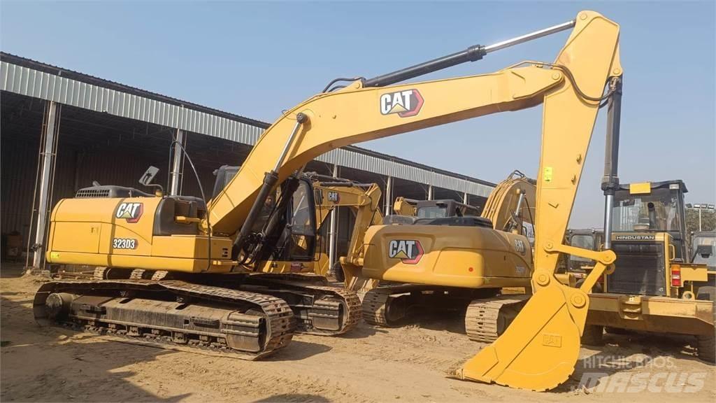 CAT 323D3 Escavadoras de rastos