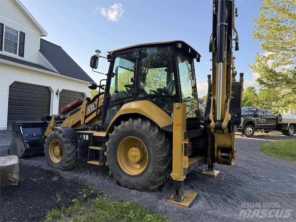 CAT 432 Retroescavadoras