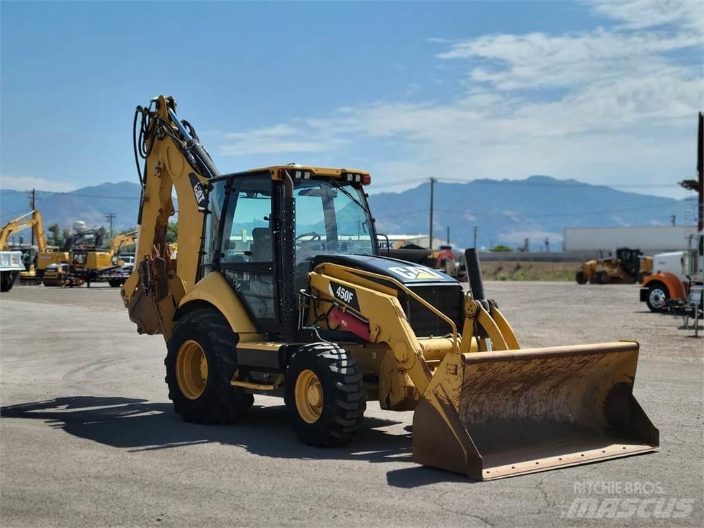 CAT 450F Retroescavadoras