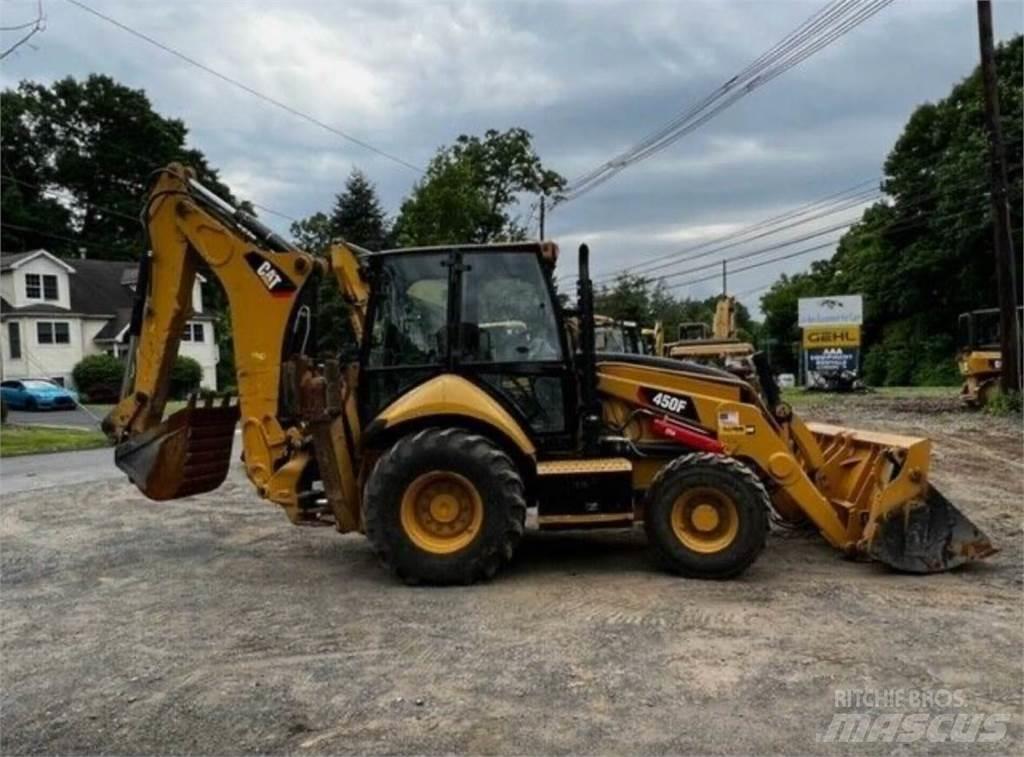 CAT 450F Retroescavadoras