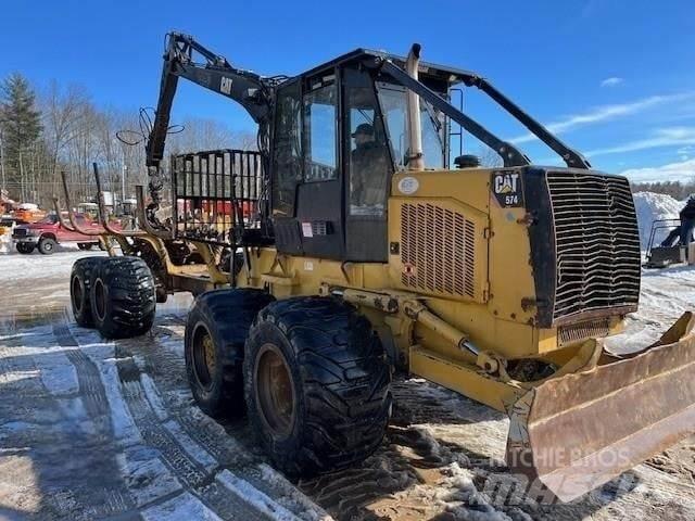 CAT 574 Forwarders florestais