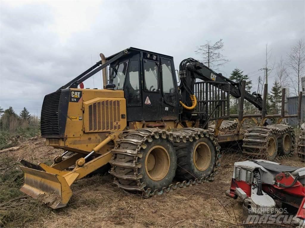 CAT 574 Forwarders florestais