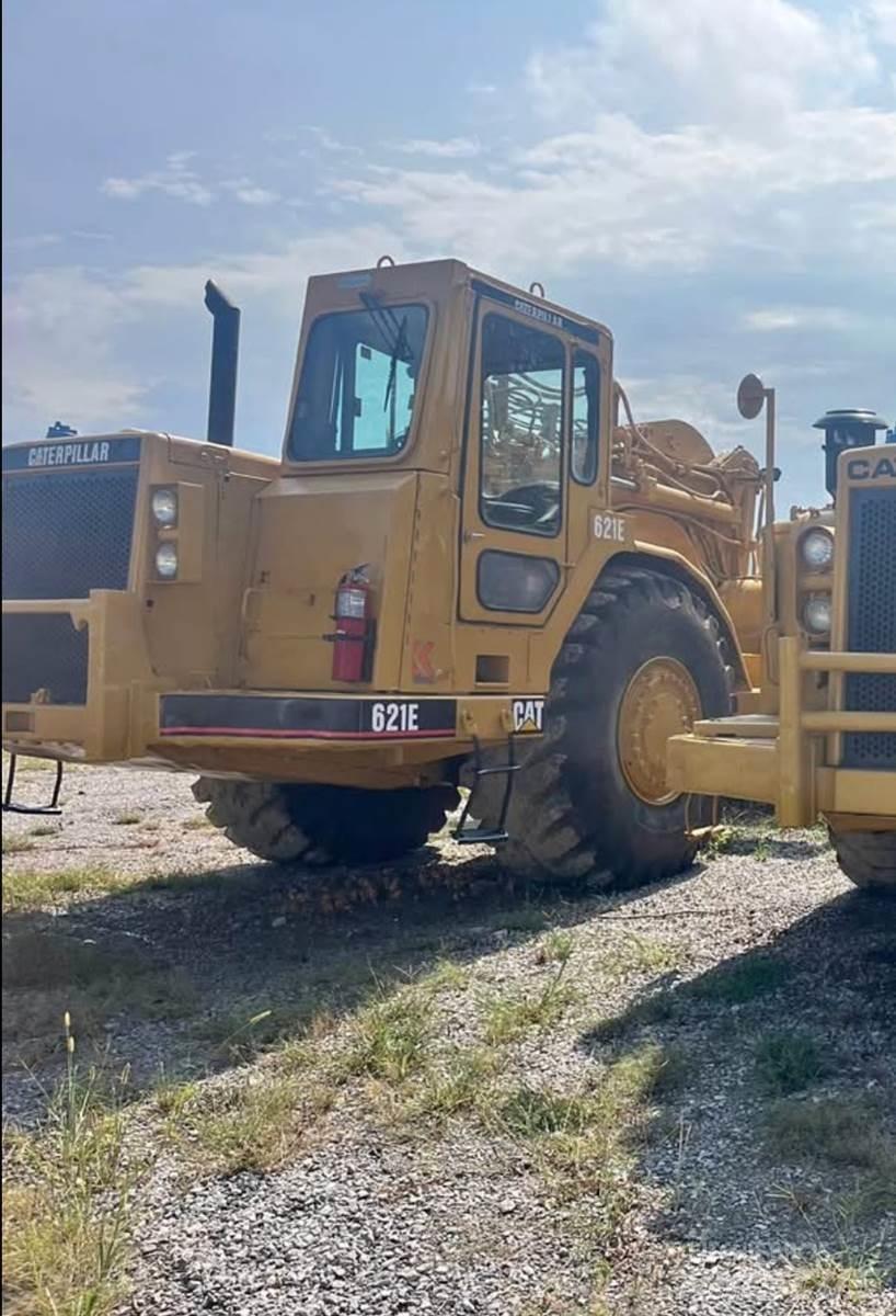 CAT 621E Raspadores
