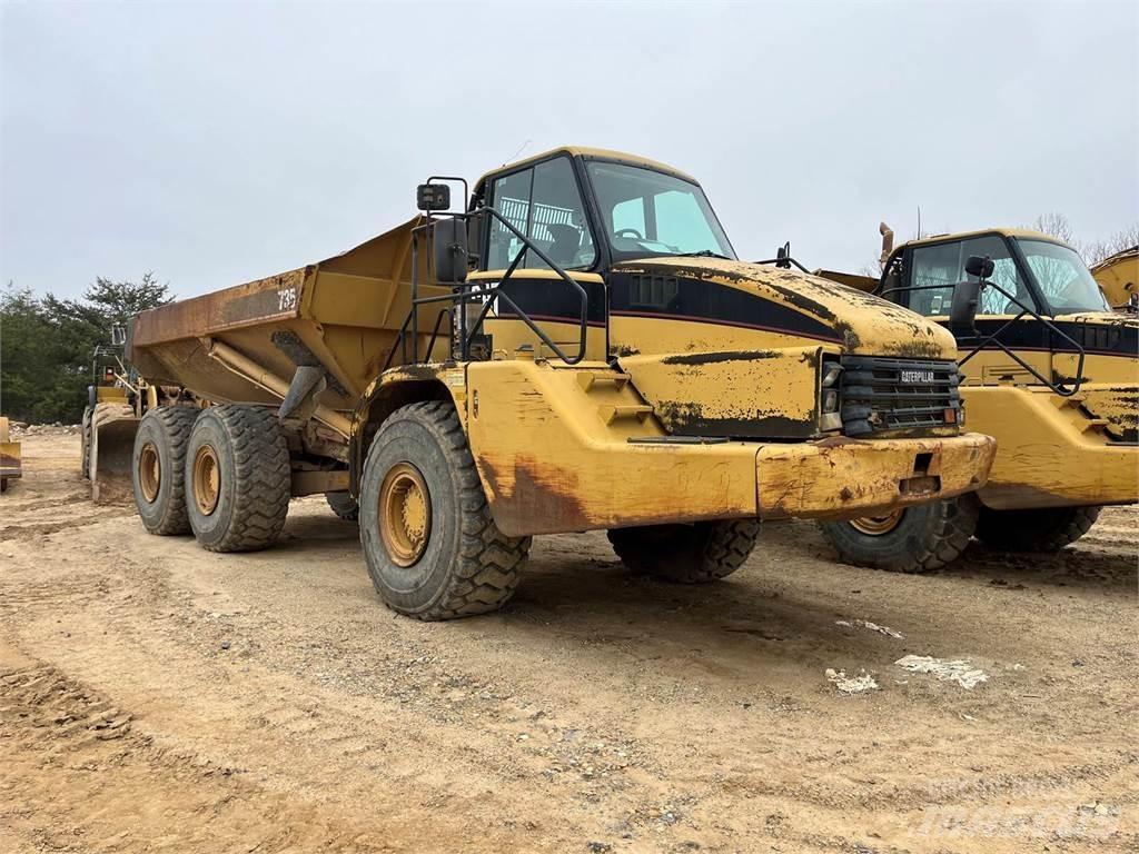 CAT 735 Camiões articulados