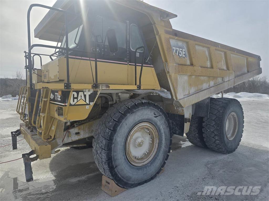 CAT 775E Camiões articulados