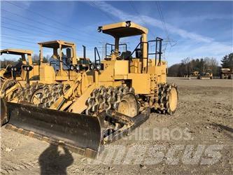 CAT 815B Compactadores para terra