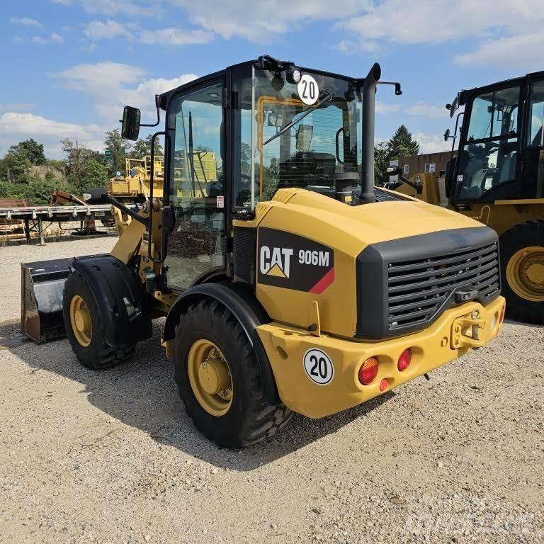 CAT 906M Pás carregadoras de rodas